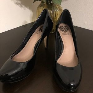 Vince Camuto black heel